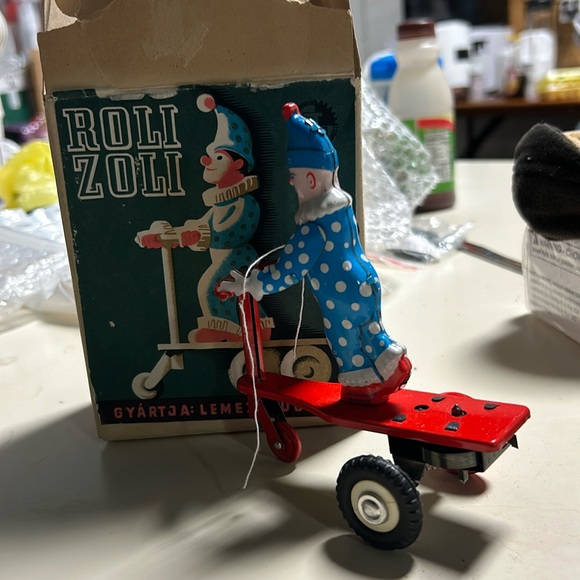 Zoltán Hirsch (1887-1944), a Hungarian Lilliputian Circus Star - missing key - Picture 1 of 6